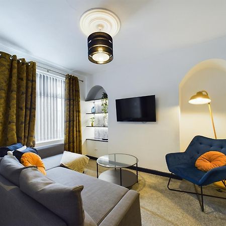Charming Apartments - Cosy Retreat - Short Drive To City Centre - Free Parking 리버풀 외부 사진