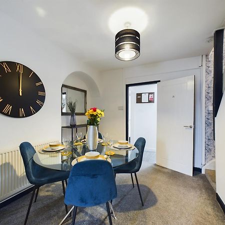 Charming Apartments - Cosy Retreat - Short Drive To City Centre - Free Parking 리버풀 외부 사진